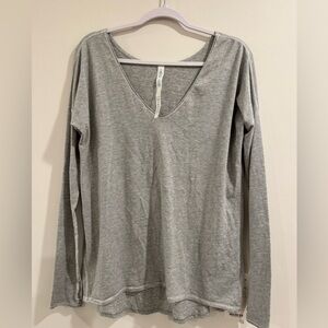 Lululemon Flip Your Dog Long Sleeve grey stripe NWT